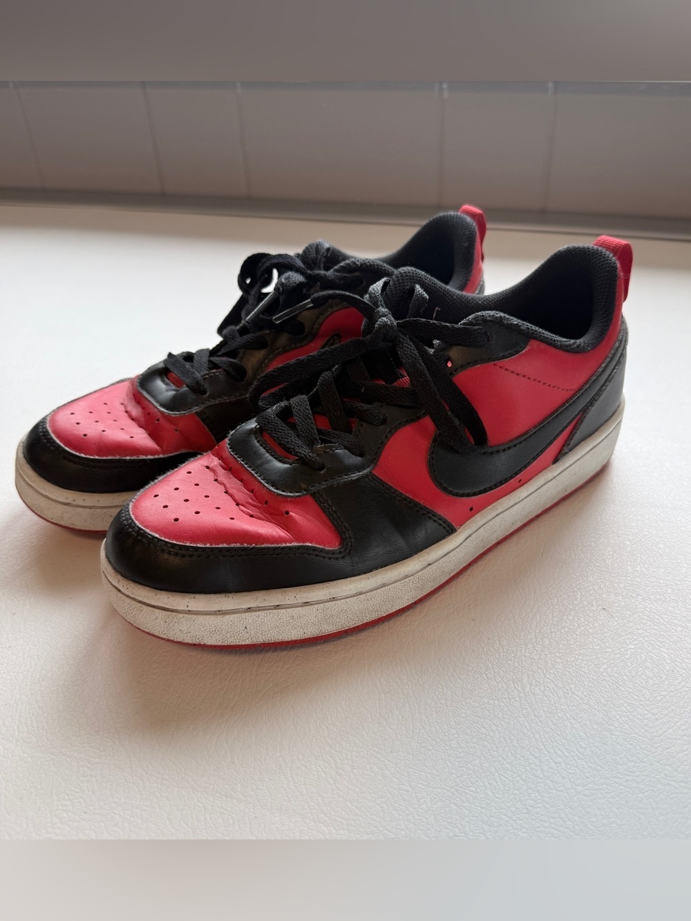 Nike Court Borough Low Recraft Red and Black Size 6.5Y/ Women’s 8 - Picture 6 of 6